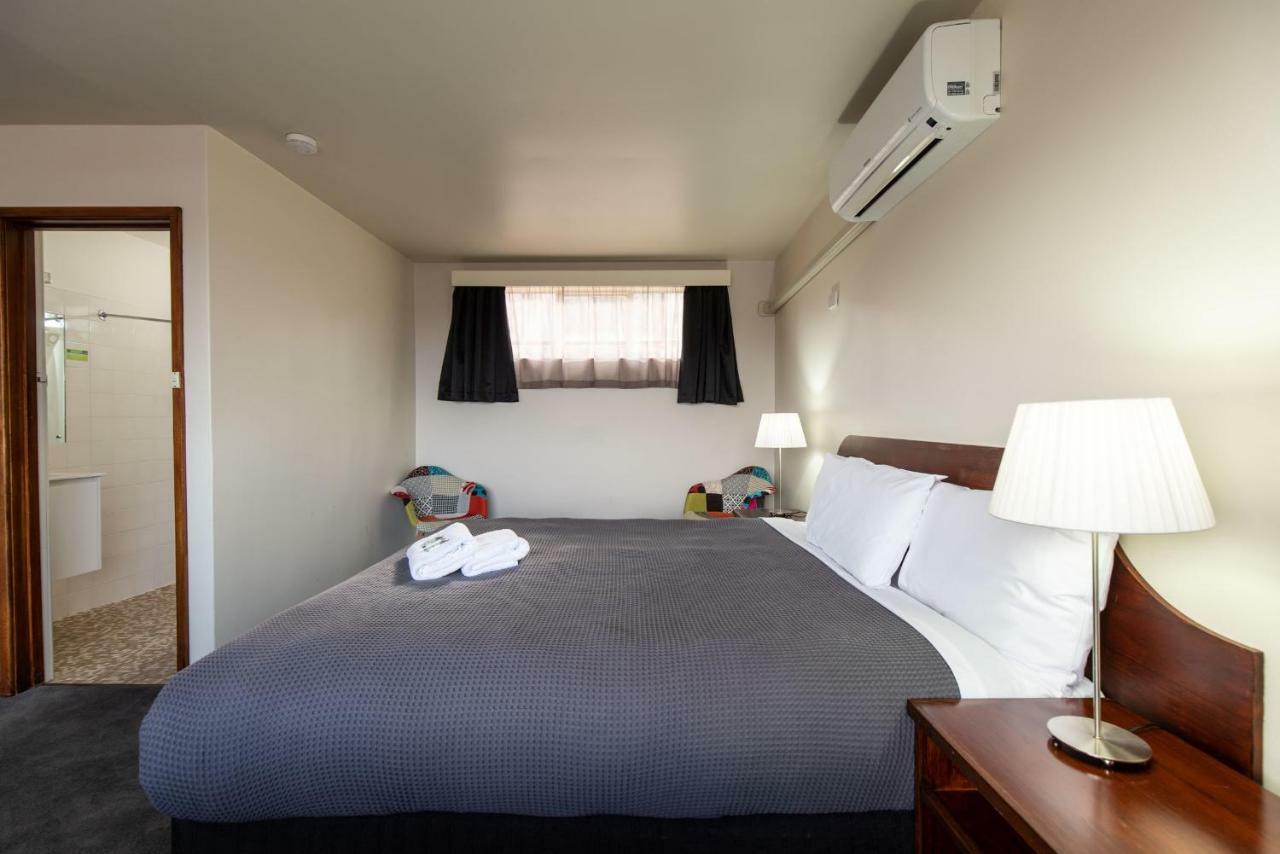 City View Motel Montagu Bay Dış mekan fotoğraf