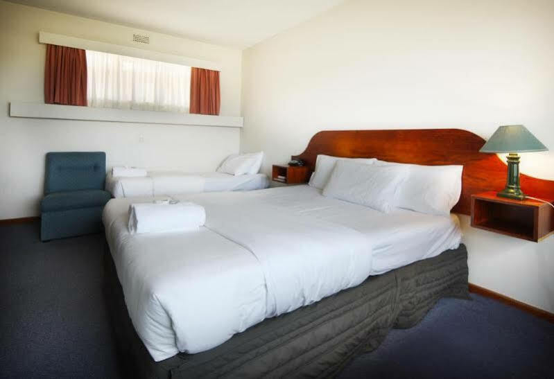 City View Motel Montagu Bay Dış mekan fotoğraf
